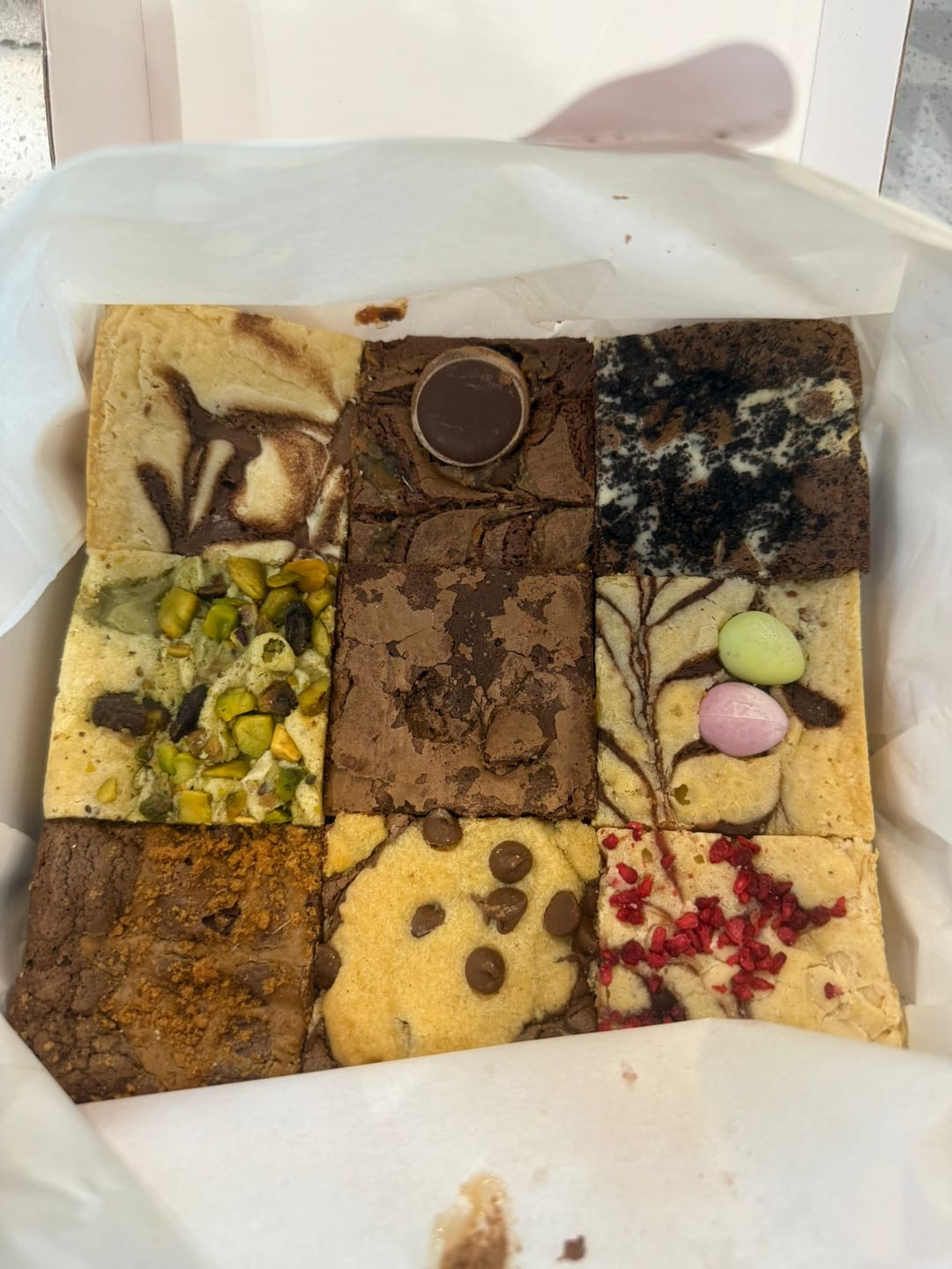 Customer photo review of Thinking of You Brownie & Blondie Mixed Box