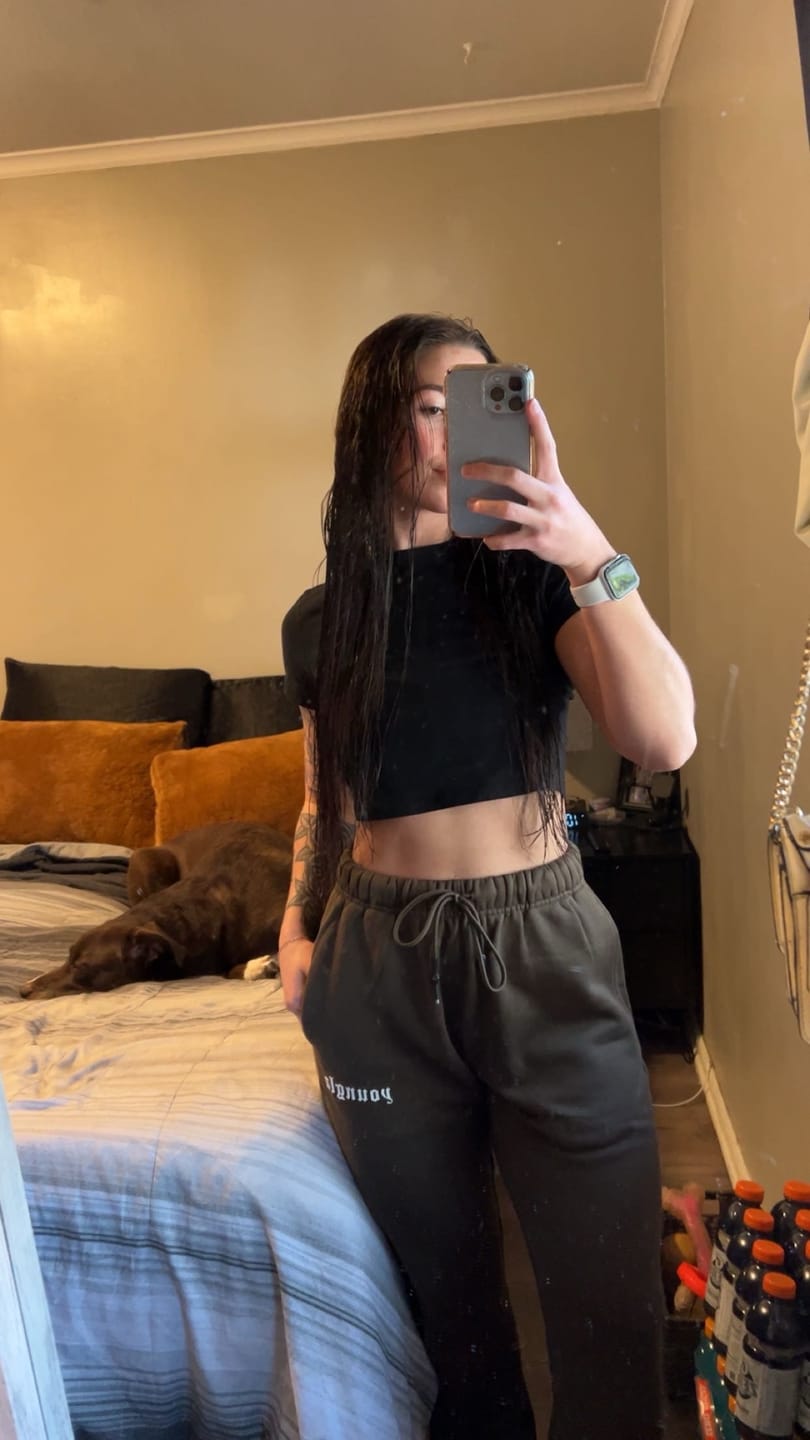 Customer photo review of 216 Eternal No Cuff Sweats