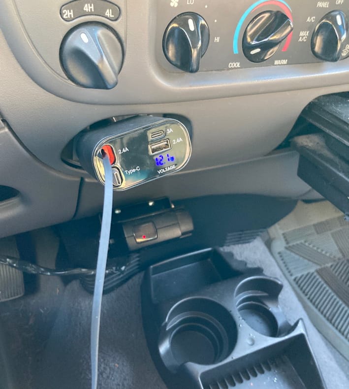 Customer photo review of 4 in 1 Car Charging Port
