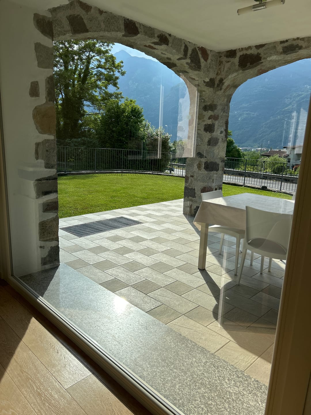 Customer photo review of Lavavetri in silicone SMART con Vaschetta Raccogli Acqua integrata, Pulisci i Vetri senza striature, Vetri senza aloni, Lavavetri professionale di alta qualità