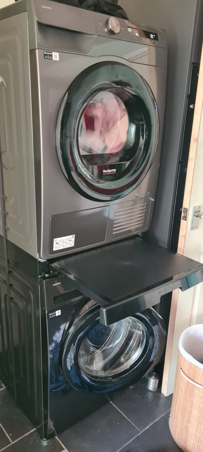Customer photo review of Haier Premium Universal Stacking Kit