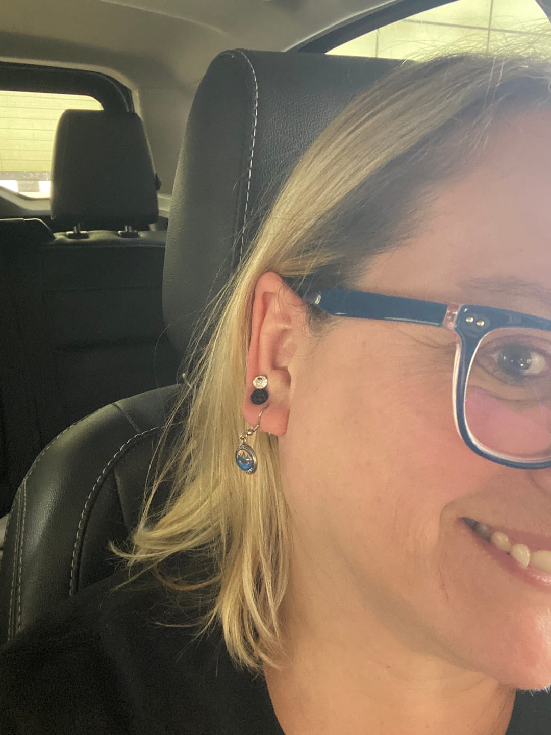 Customer photo review of Large Faux Druzy Studs Hypoallergenic Earrings for Sensitive Ears Made with Plastic Posts