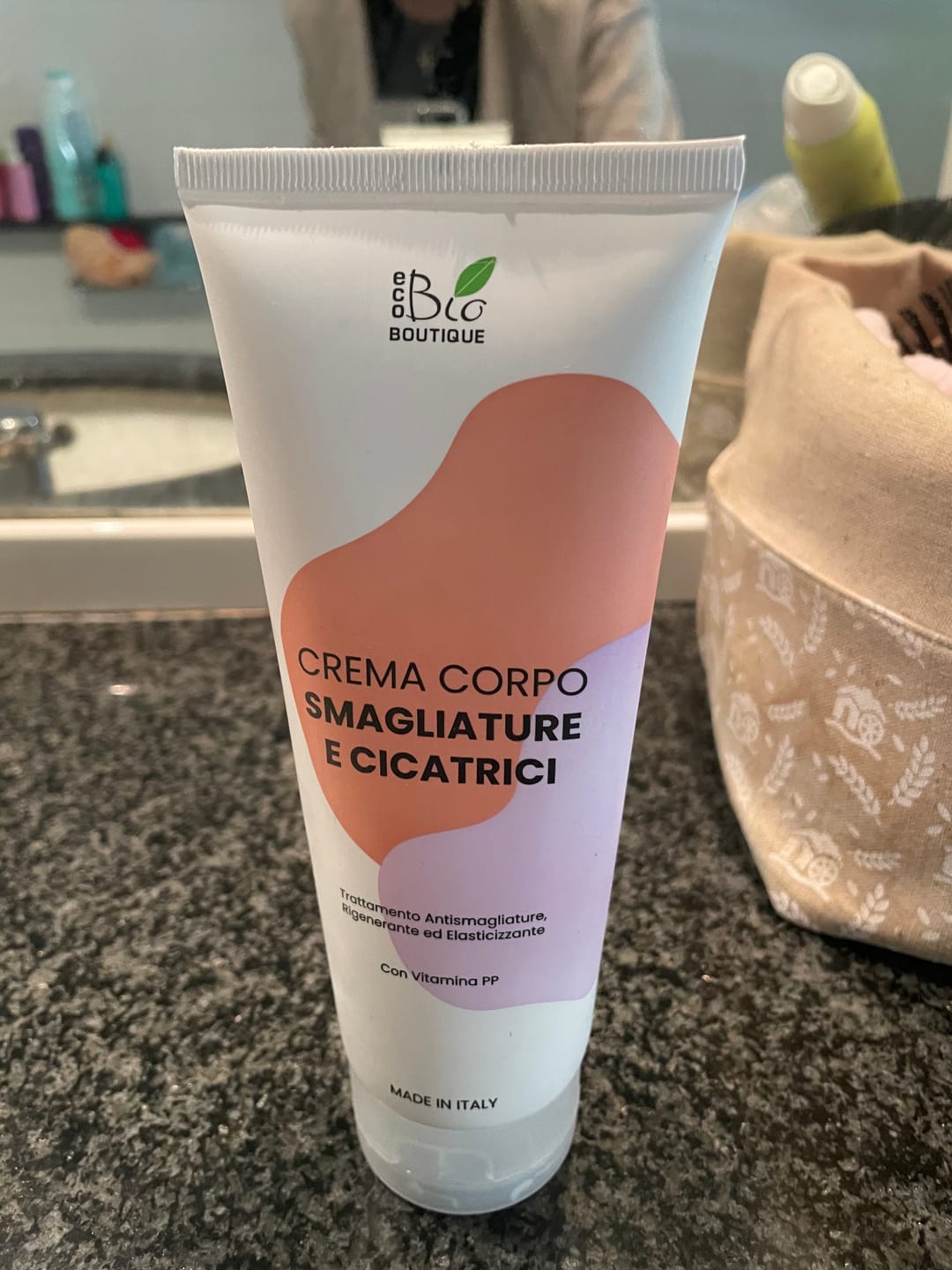 Customer photo review of Crema Corpo Smagliature e Cicatrici