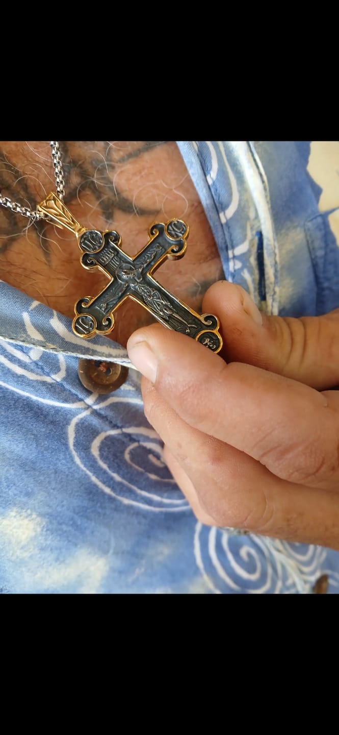 Customer photo review of HOLY CROSS. - GOLD
