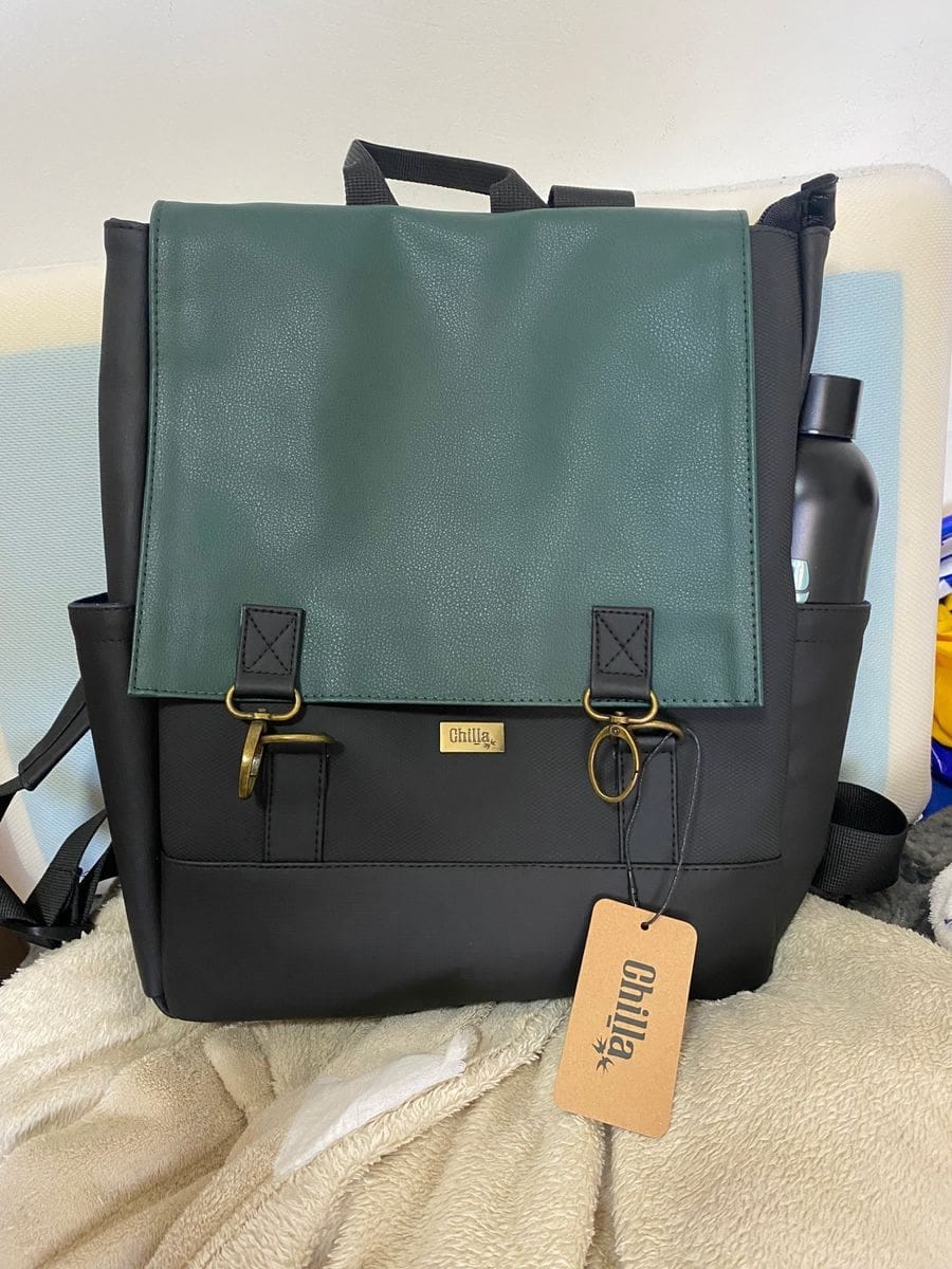 Customer photo review of תיק גב Unicorn ירוק-שחור דמוי עור