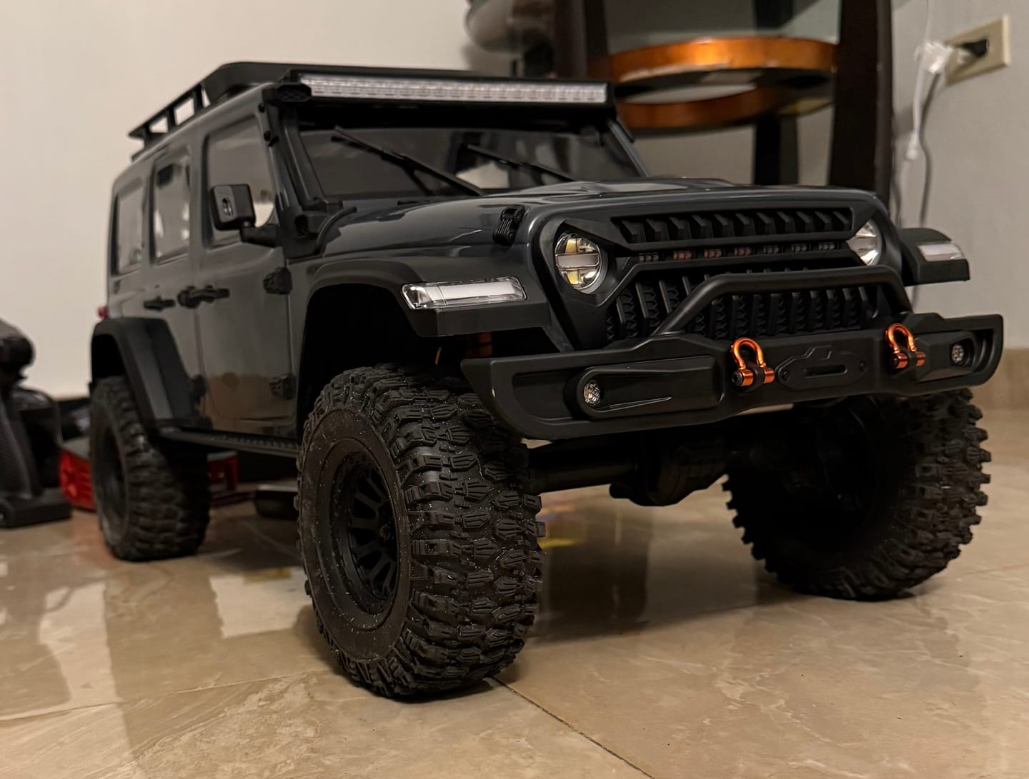 Customer photo review of 1/7 Scale 4WD Brushless RC Crawler MK-07
