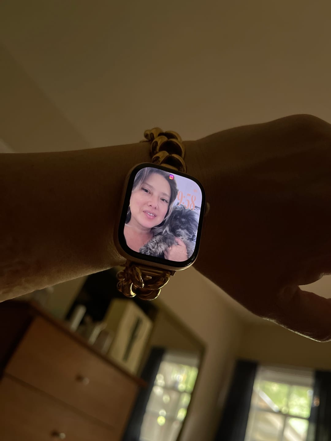 Customer photo review of Herringbone Stainless Steel Band for the Apple Watch