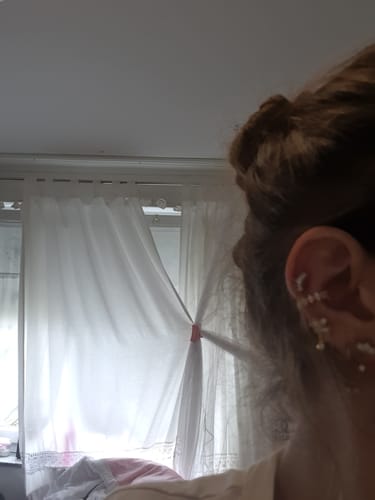 Customer photo review of Naomi Pave Earcuff Gold