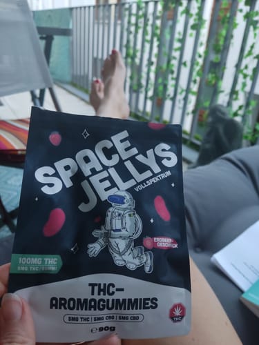 Customer photo review of THC Spacejellies Vollspektrum | 100mg THC | 20 Stk.