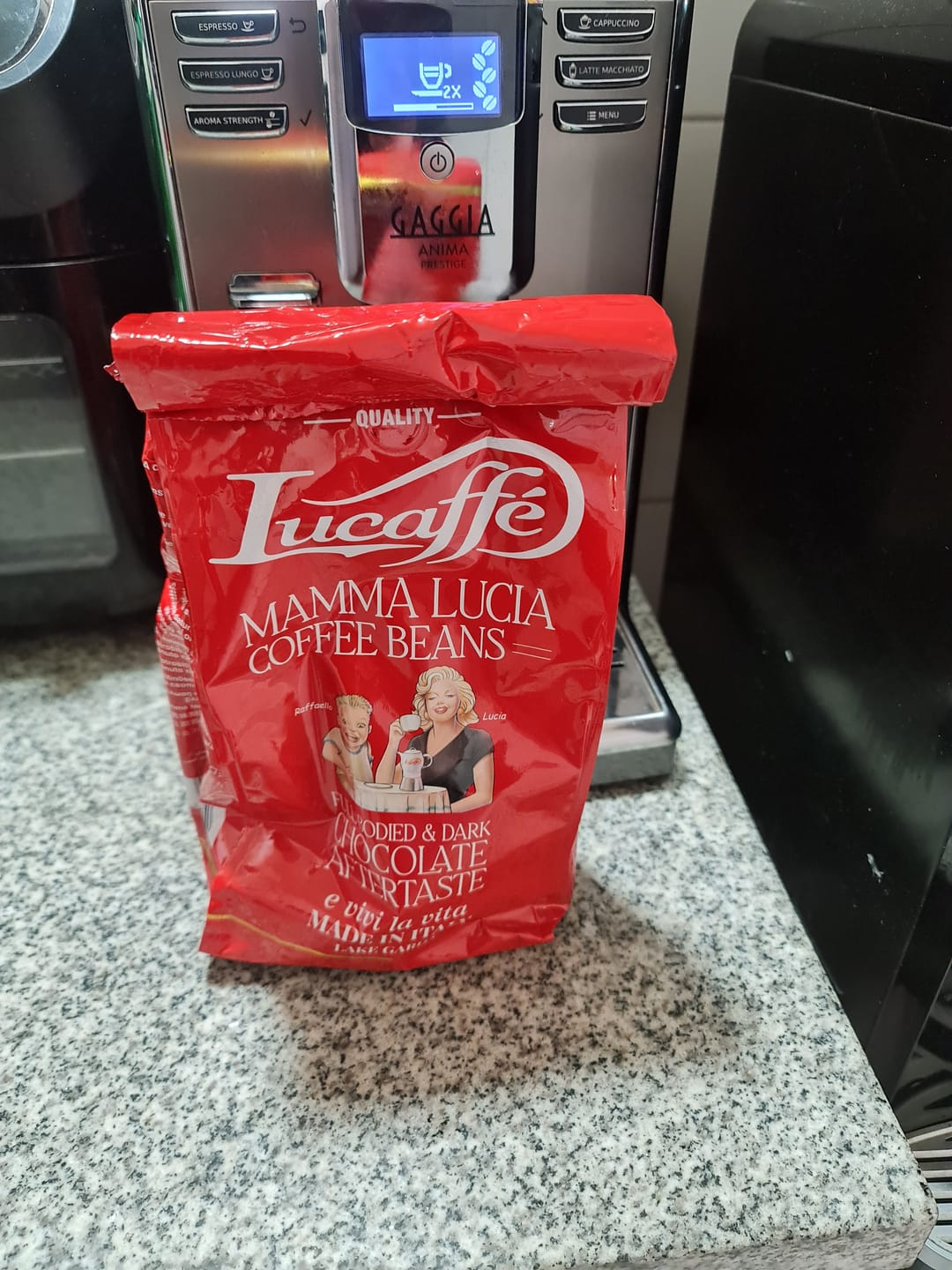 Customer photo review of Lucaffe Mamma Lucia 1 kg Grano Entero
