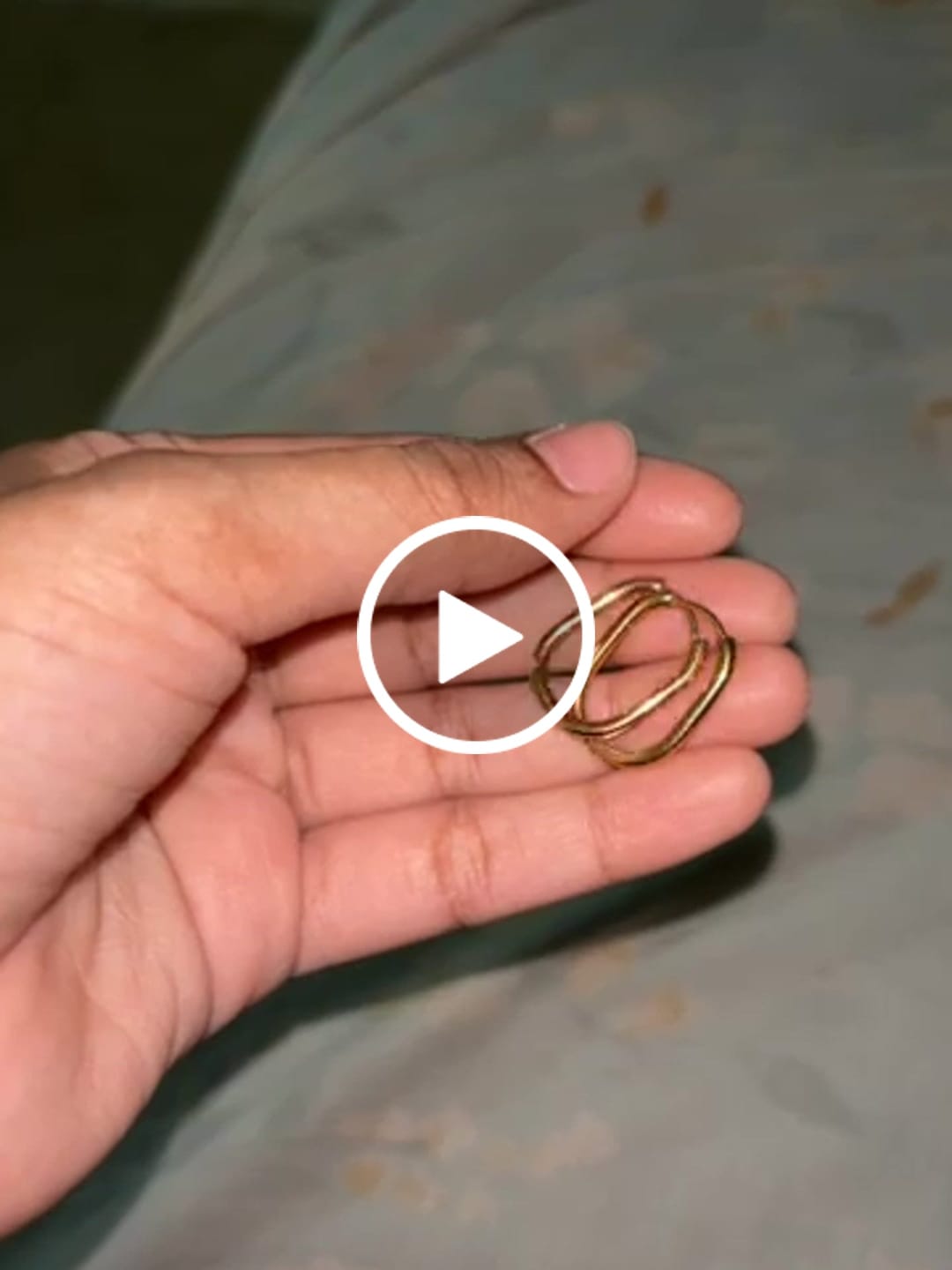 Customer video review of Plain Oval Hoop Earrings