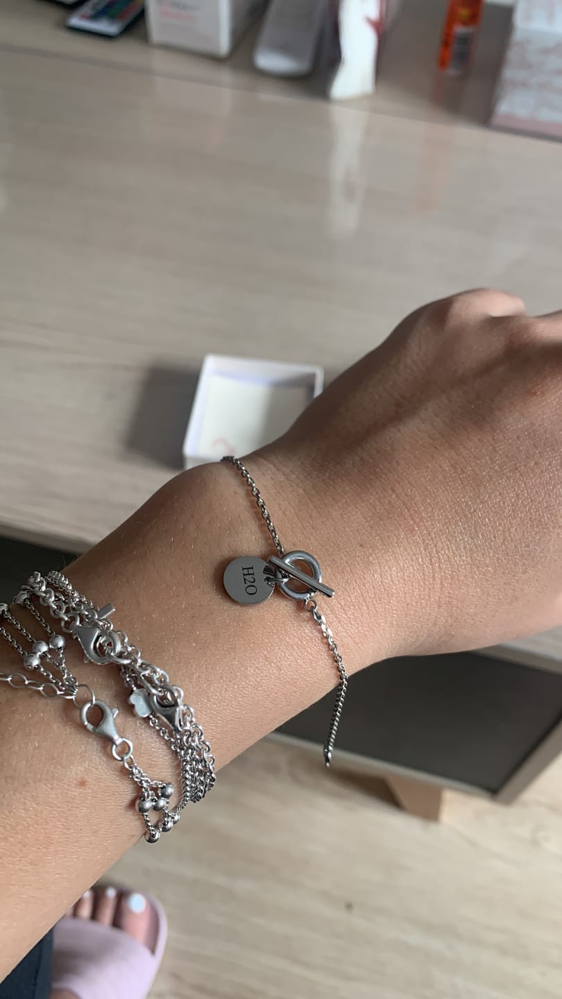 Customer photo review of Pulsera Coraje - Personalizado