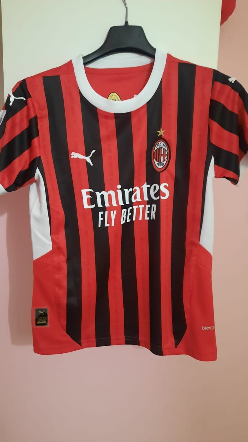 Customer photo review of MAGLIA MILAN HOME 2024/25