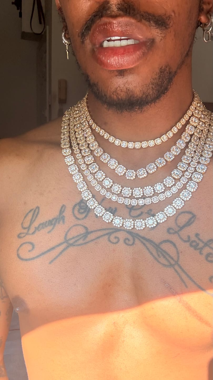 Customer photo review of Micro Clustered Tennis Chain - Gold