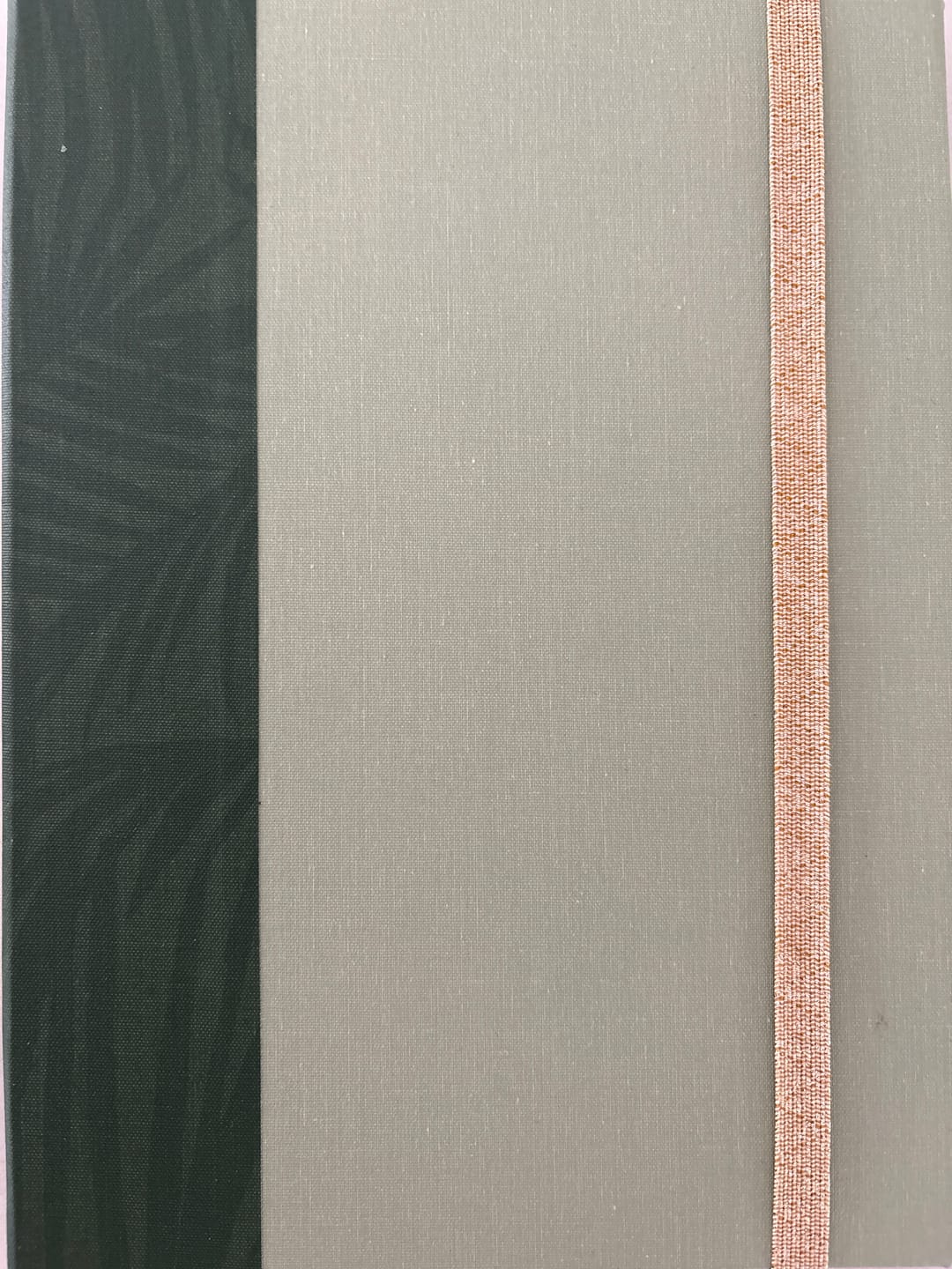 Customer photo review of Custom Book-Style iPad Case