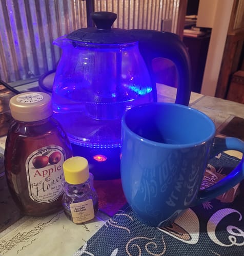 Customer photo review of Apple Infused Honey 🍎