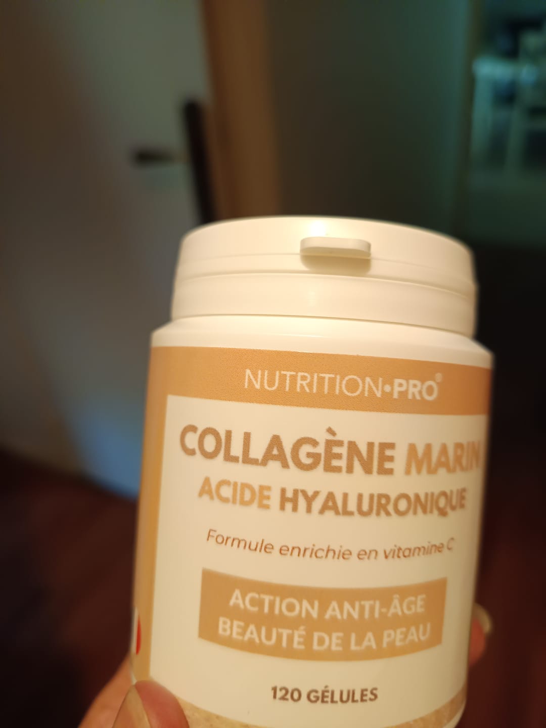 Customer photo review of COLLAGÈNE MARIN HYDROLYSÉ / ACIDE HYALURONIQUE - 120 GÉLULES