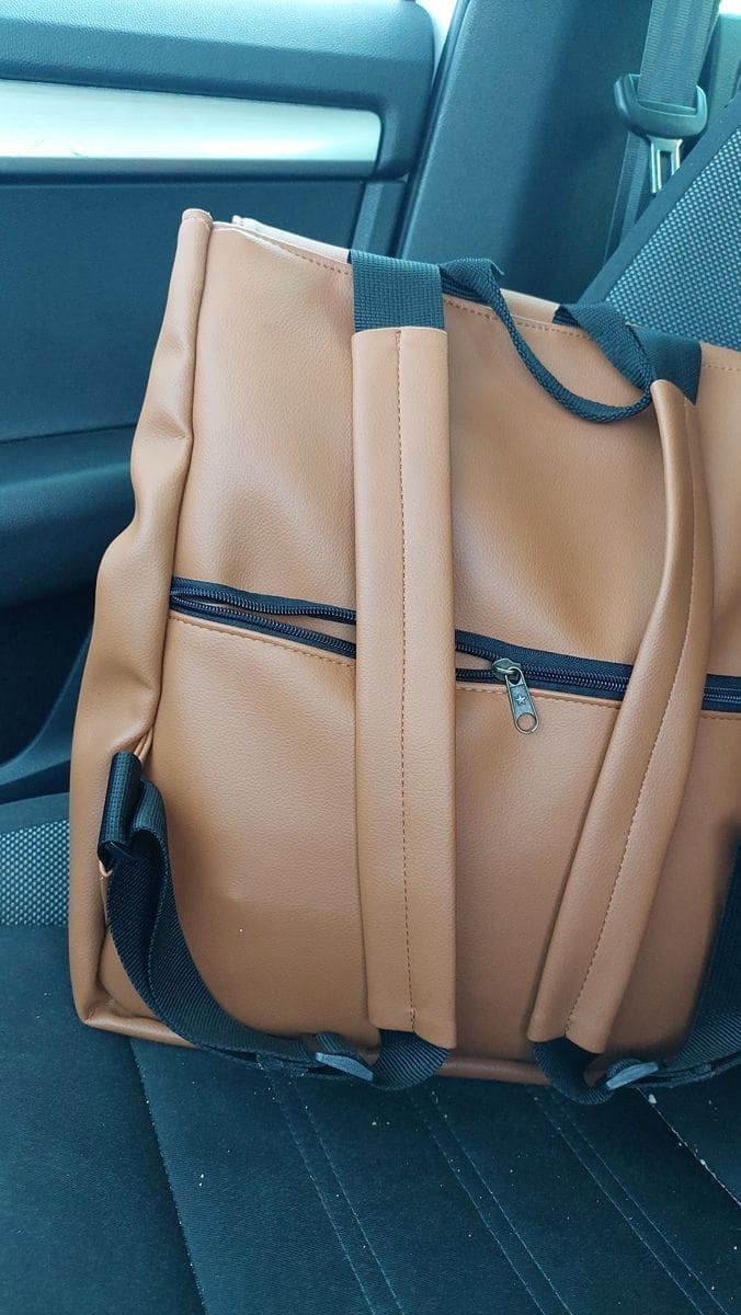Customer photo review of תיק גב סטודנטס בינוני קאמל טקסטורה דמוי עור