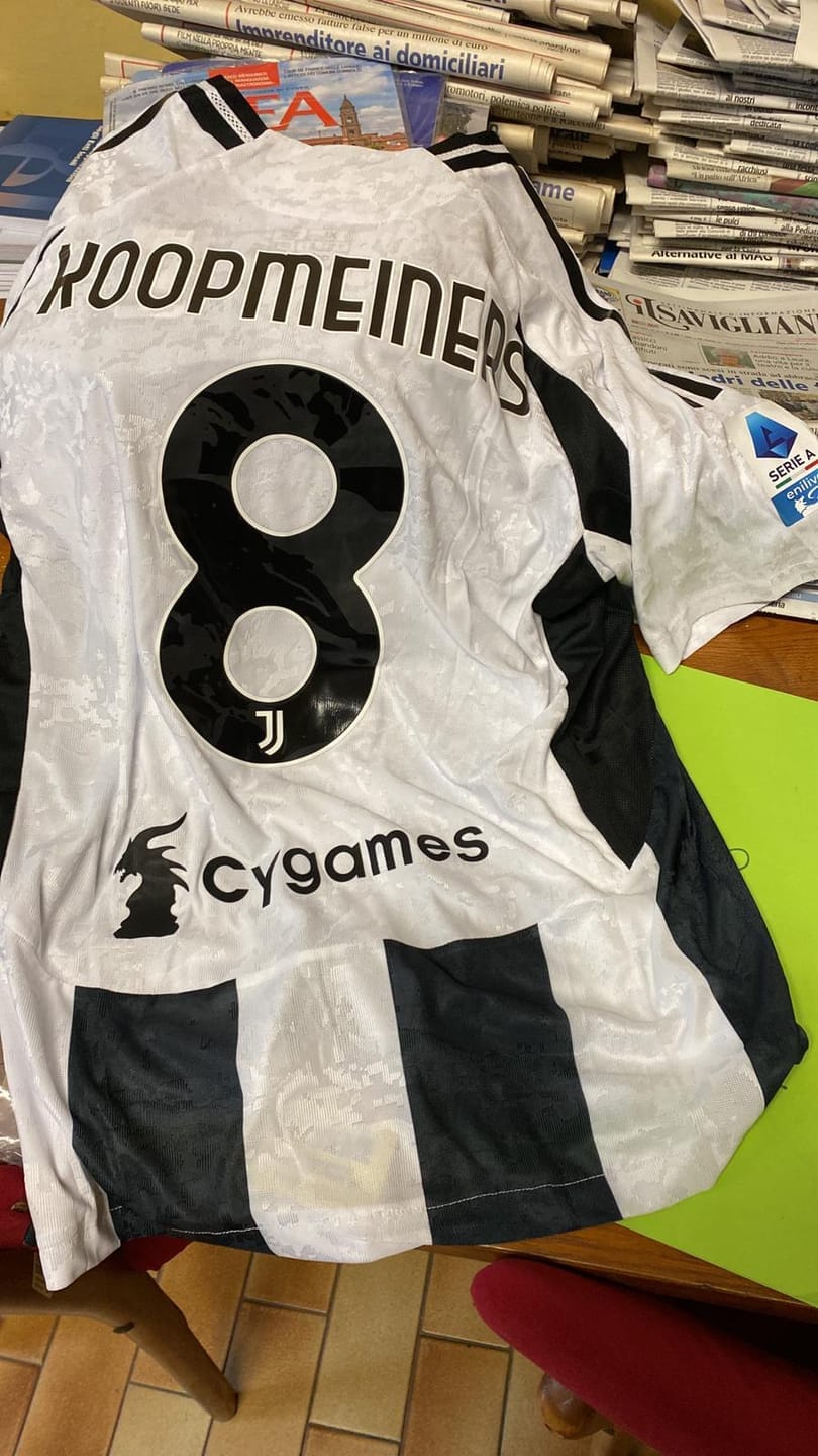 Customer photo review of MAGLIA JUVENTUS HOME 2024/25