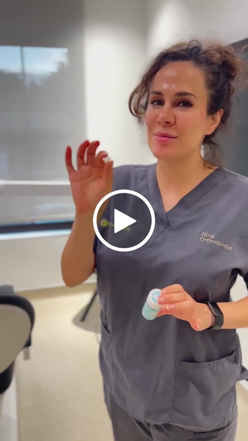 Customer video review of StarMintz Breath Mints for Aligners