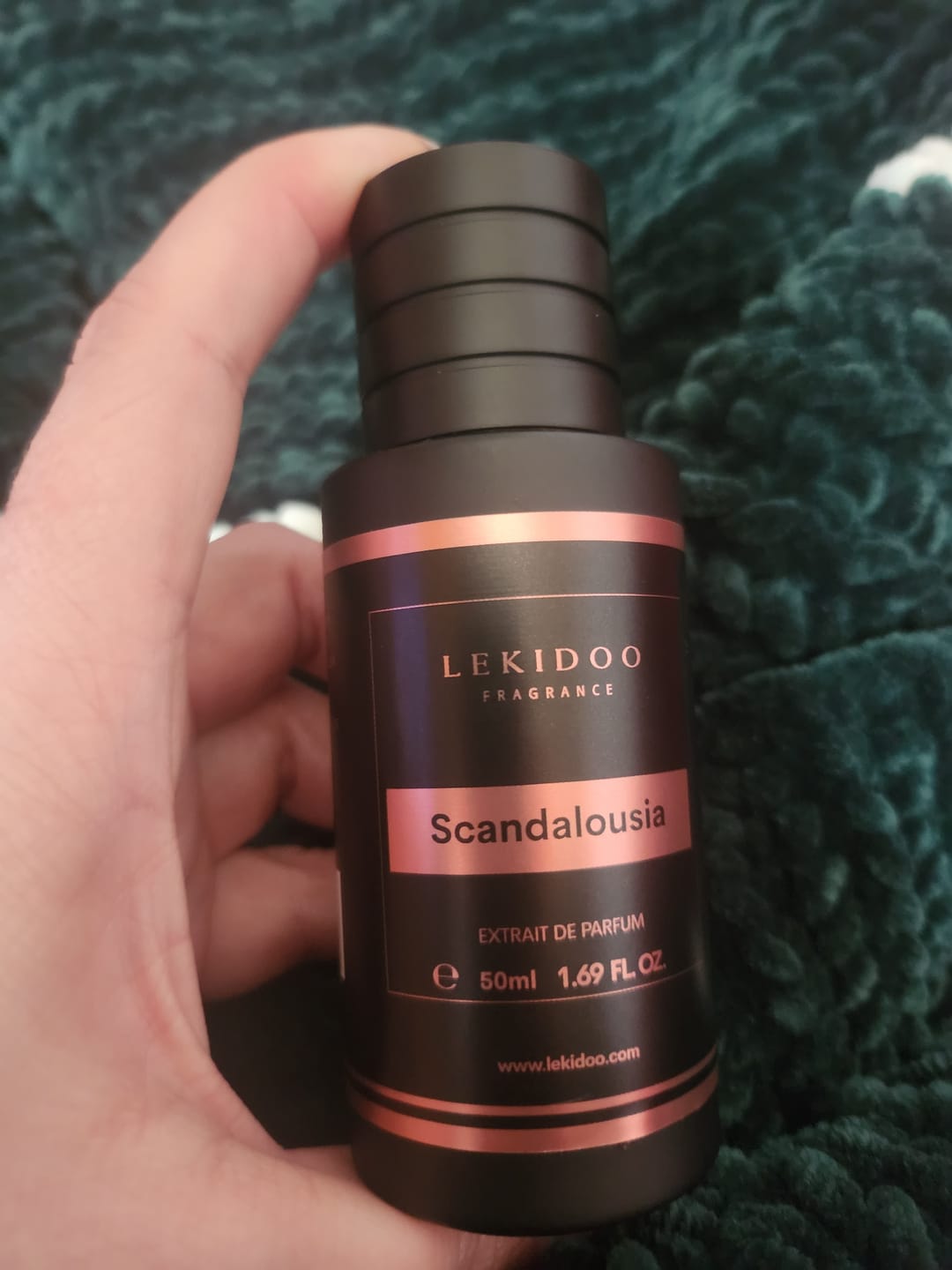 Customer photo review of Scandalousia