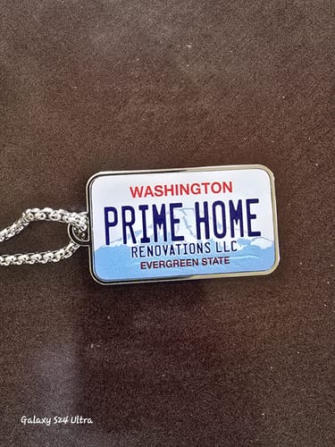 Customer photo review of Washington Plate Pendant