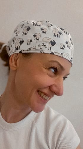 Customer photo review of Slim OP Haube Schafe