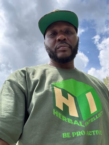 Customer photo review of FOREVER BRANDED ❤️ Monthly Business Subscription Program