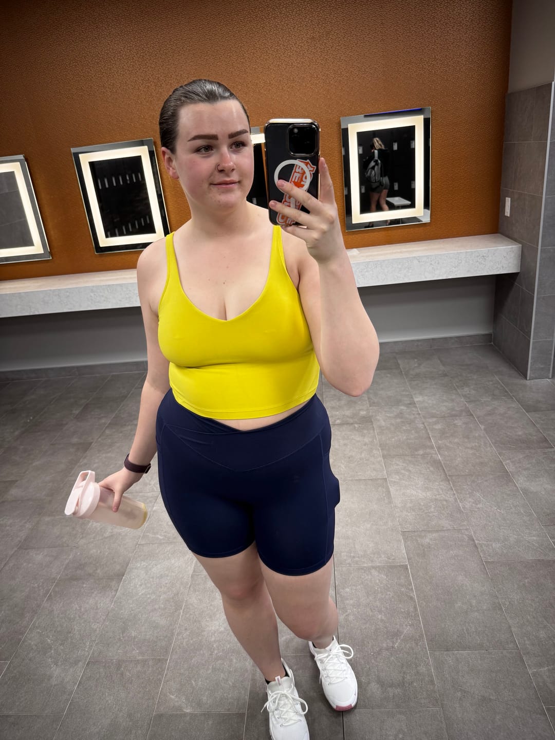 Customer photo review of Bestie 6" Bike Short