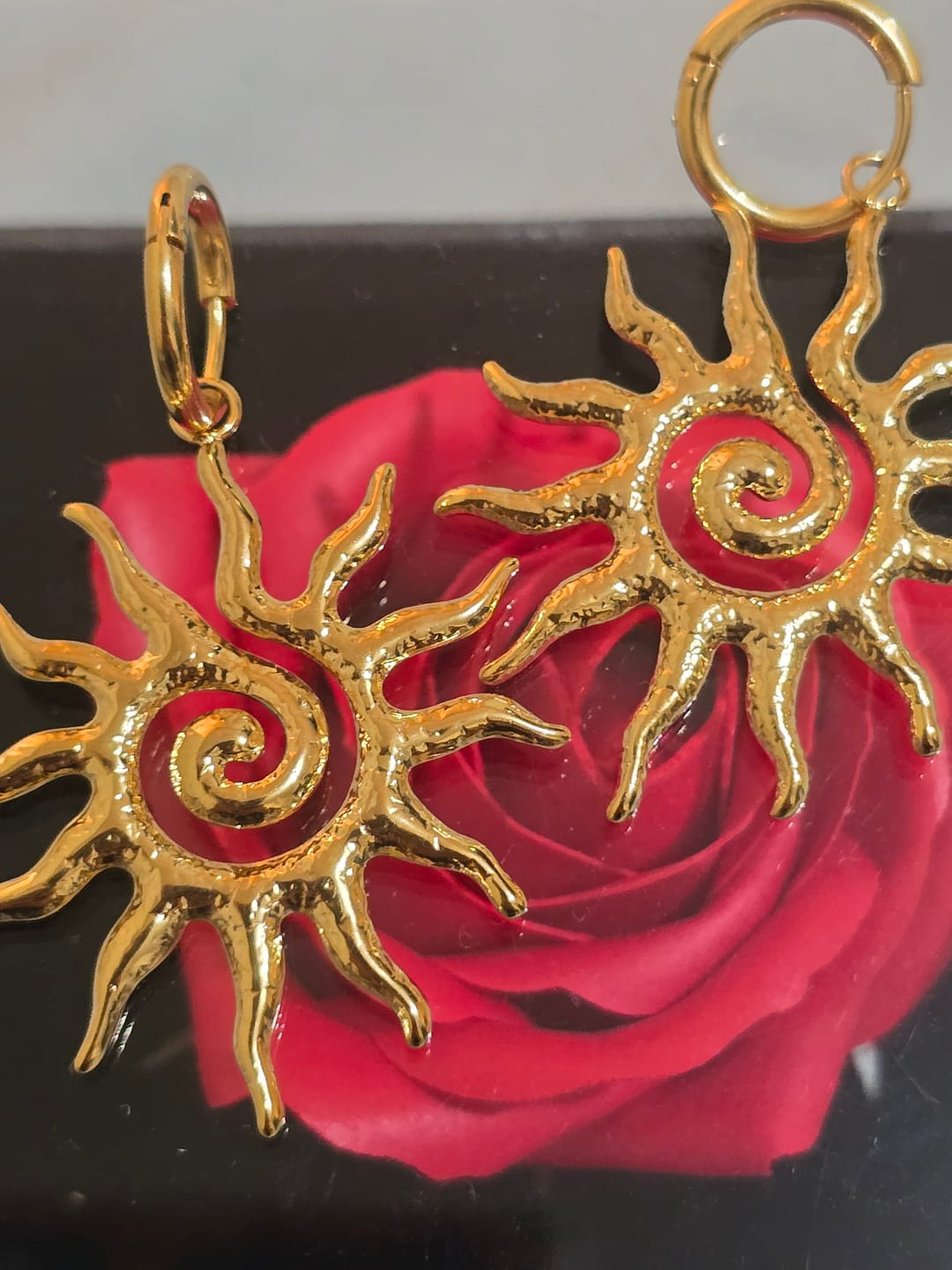 Customer photo review of Aretes Malina