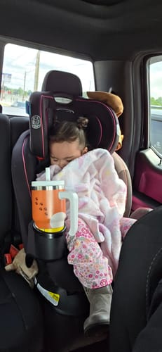 Customer photo review of HERO DOGS 20oz CREWCUP