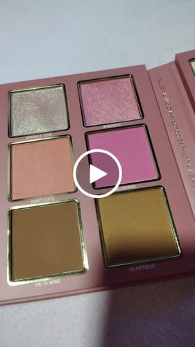 Customer video review of PALETA DE SOMBRAS STORYTIME