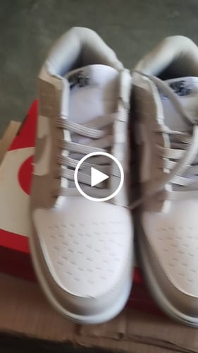 Customer video review of Tenis Dunk Low Blanco Gris