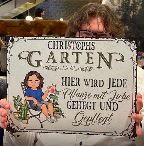 Customer photo review of Personalisiertes Gartenschild mit Namen Anpassbar