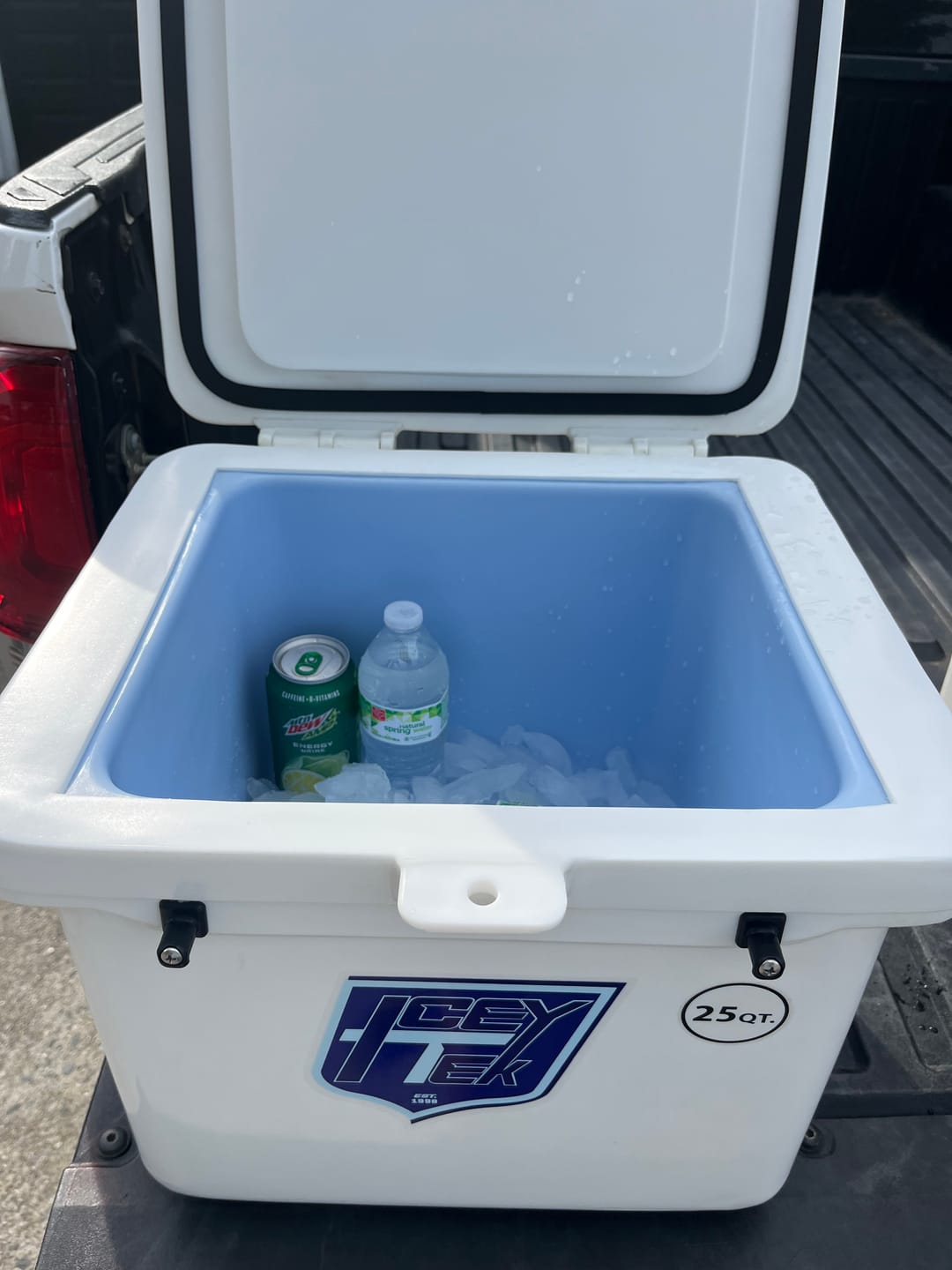 Customer photo review of ICEY-TEK 25 Quart Cooler