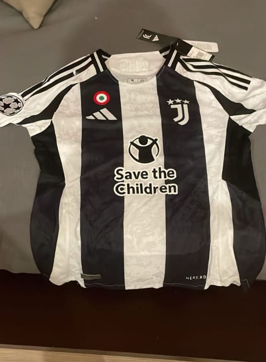 Customer photo review of MAGLIA JUVENTUS HOME 2024/25