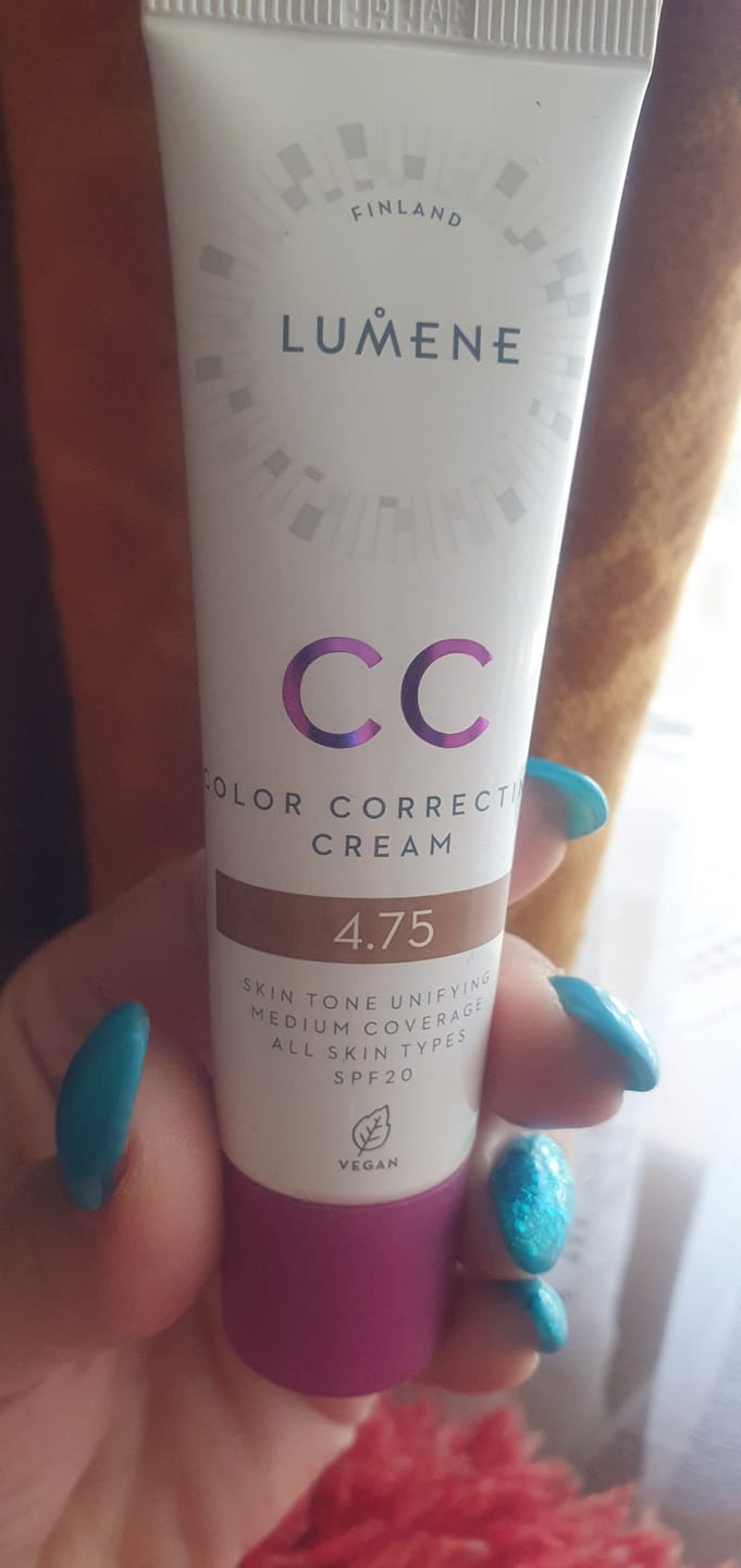 Customer photo review of Lumene CC cream - Веган CC Крем "Абсолютно съвършенство" 7в1 SPF 20