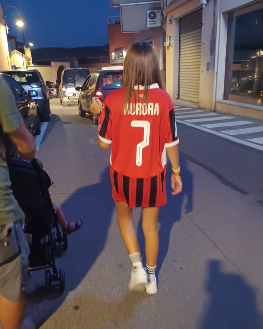 Customer photo review of MAGLIA MILAN HOME 2024/25