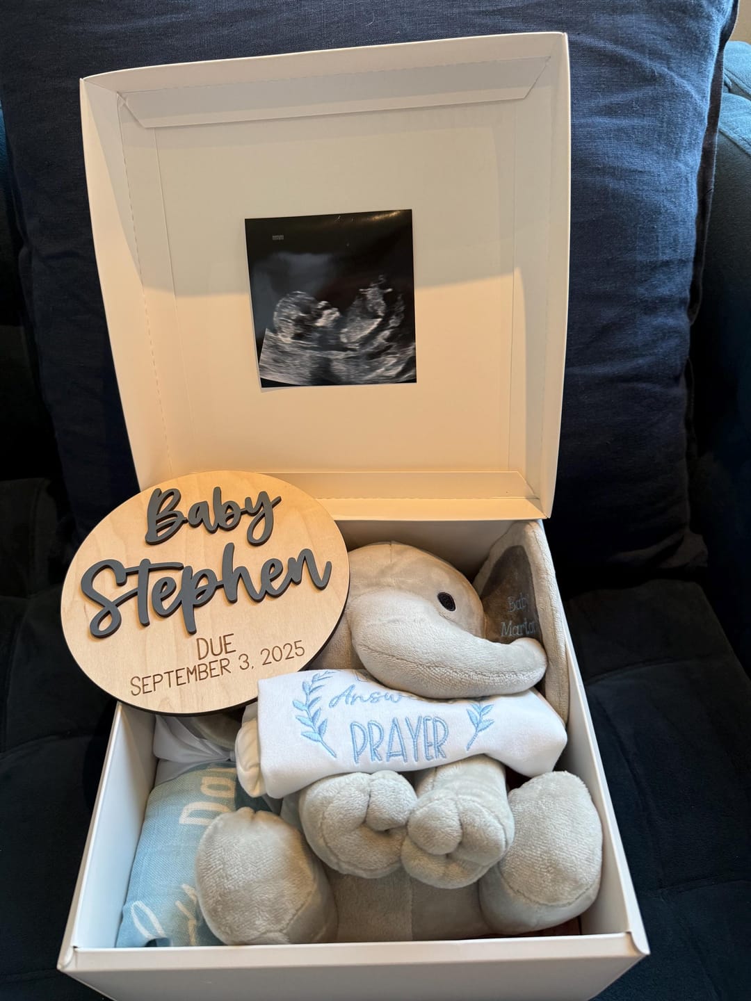 Customer photo review of Pregnancy Announcement Sign
