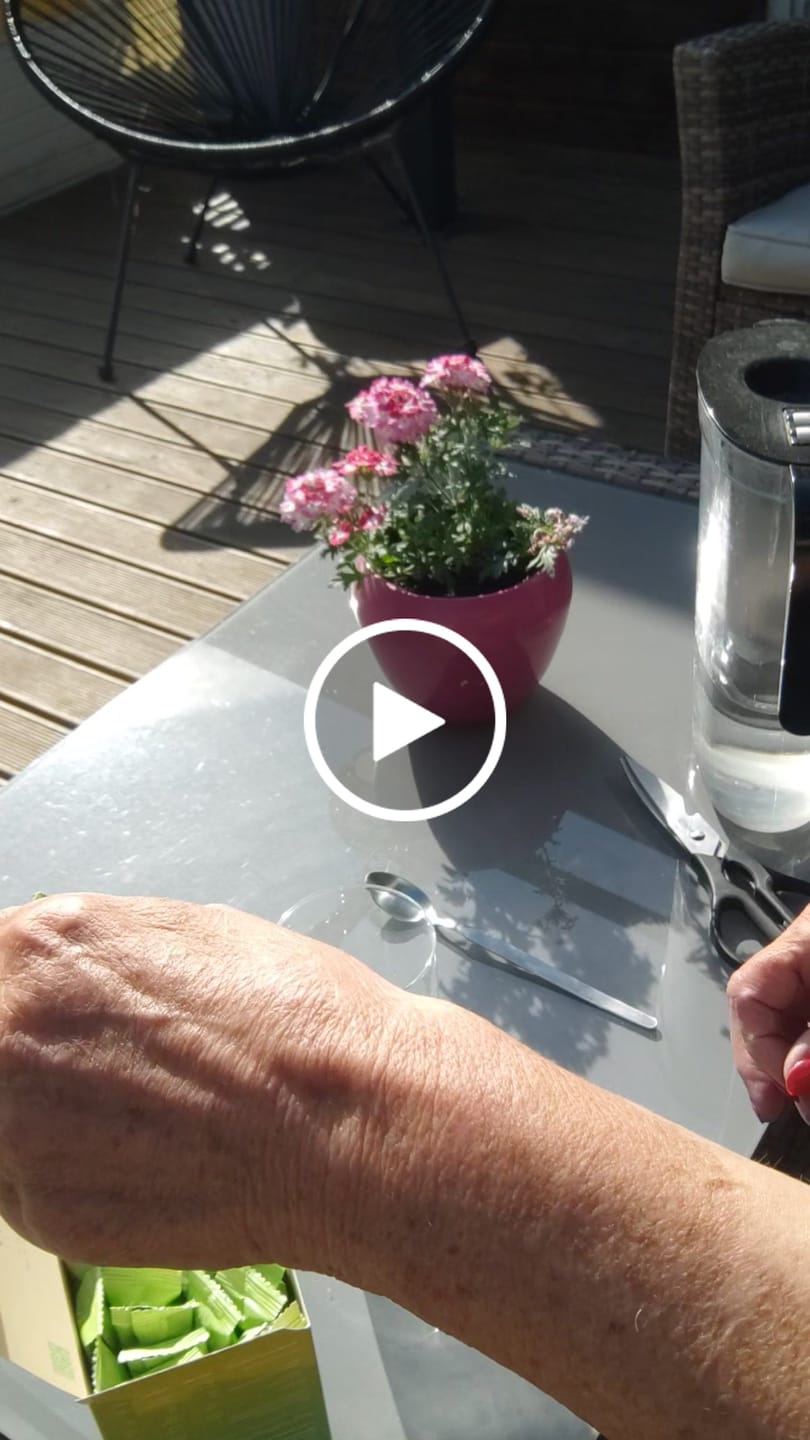 Customer video review of Fraise - Boîte de 28 sticks