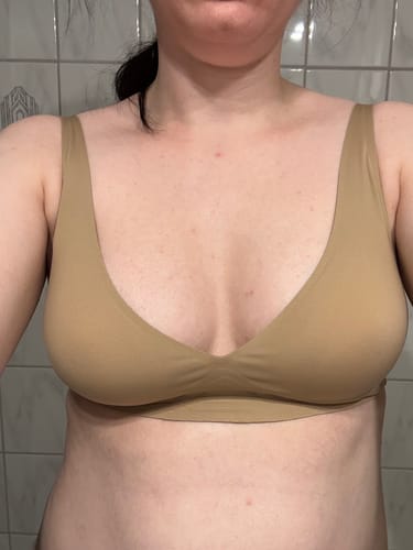 Kundenbewertung mit Foto zu Sivara Komfort-BH Naht- und Bügellos