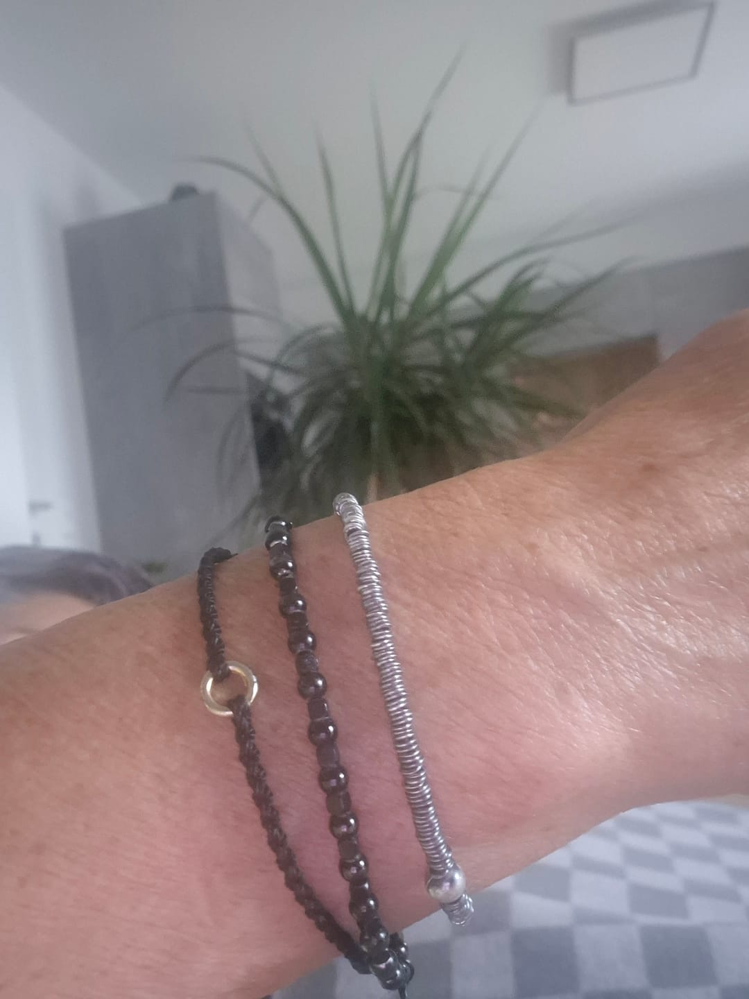 Customer photo review of Tibetisches Glücksarmband - Glücksring