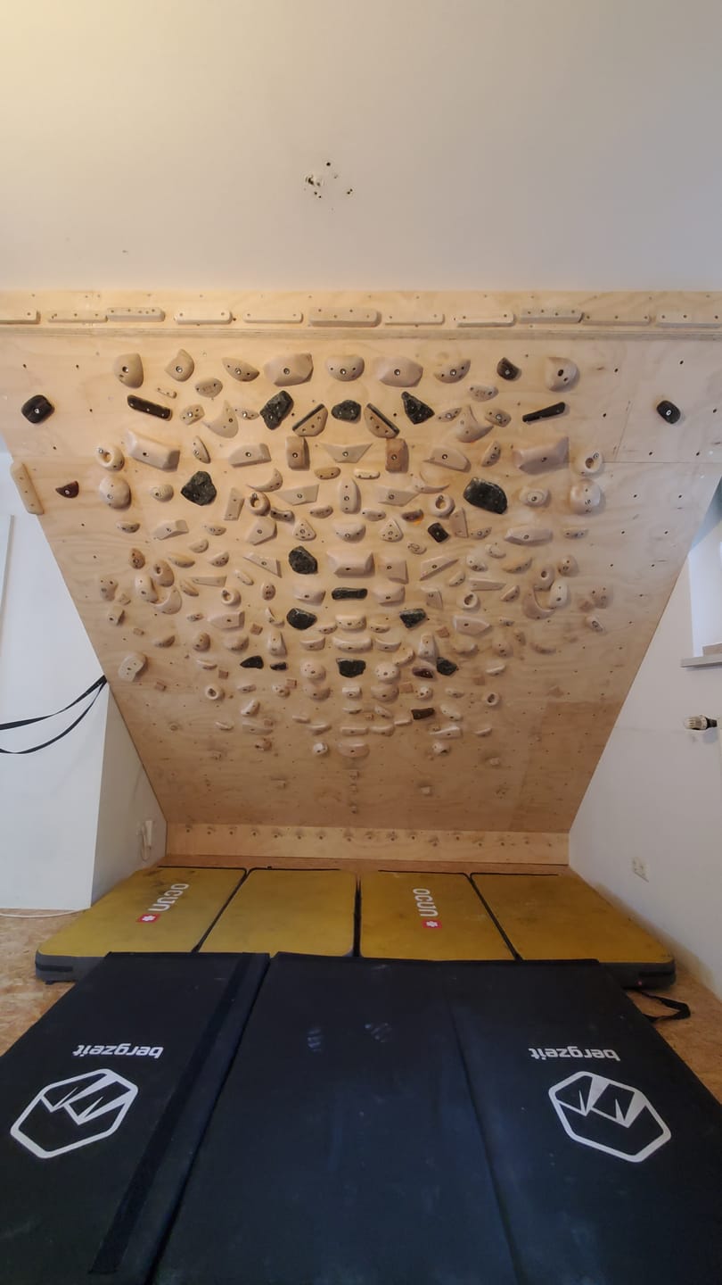 Customer photo review of Raw Granite - Screw-on