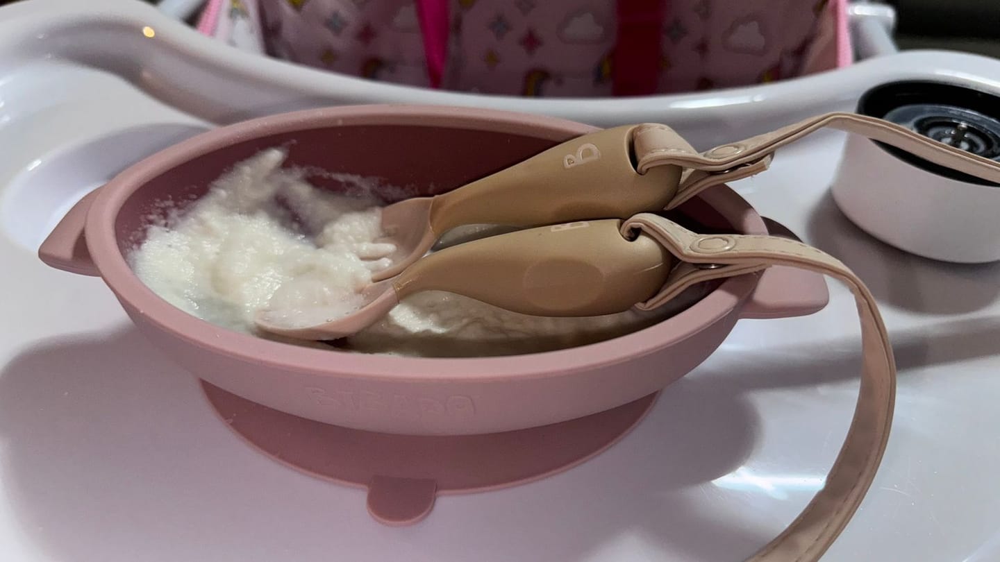 Customer photo review of Silicone Suction Bowl