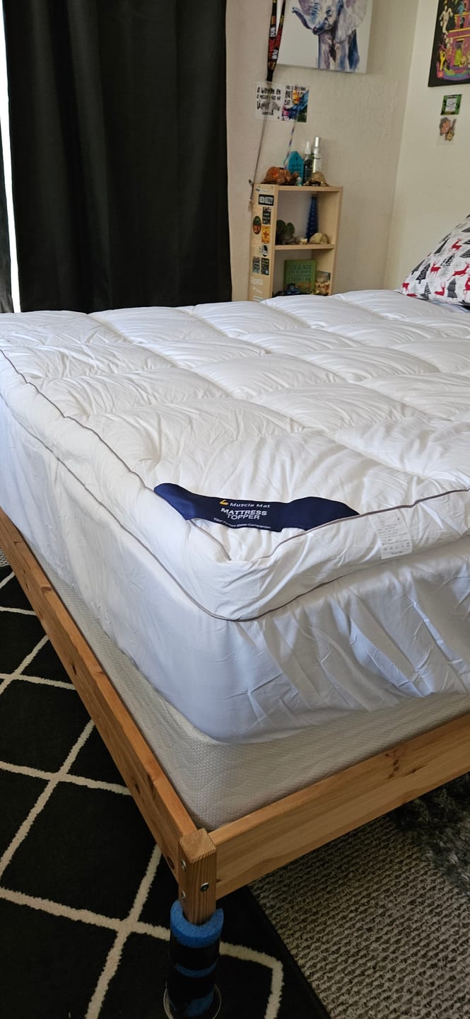 Customer photo review of Muscle Mat Luxury Mattress Topper - 4 Inches Thick