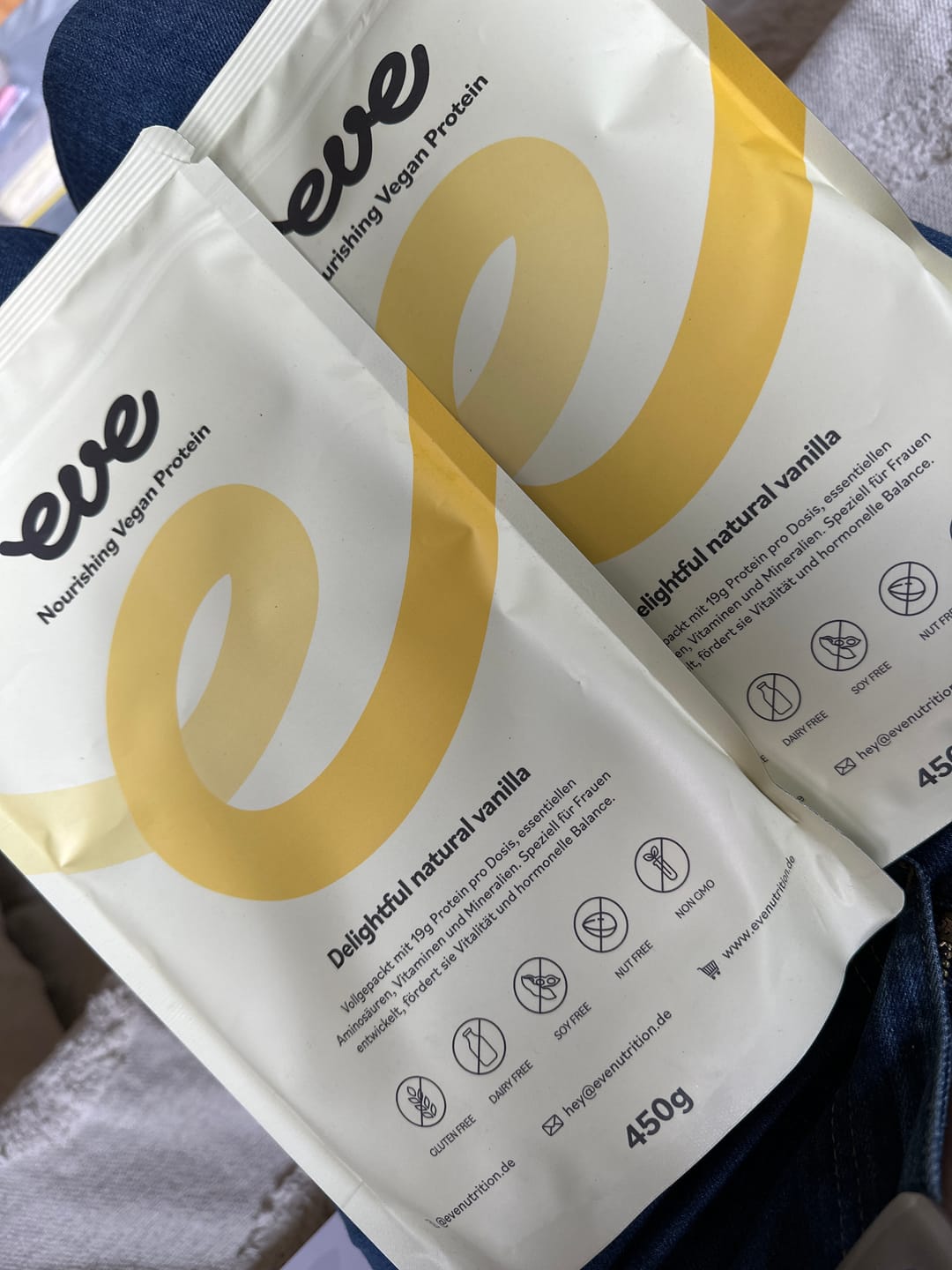 Customer photo review of Nourishing Vanilla Protein (vegan)