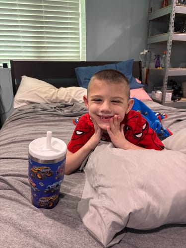 Customer photo review of Monster Truck Spill Proof Kids CREWCUP 20oz