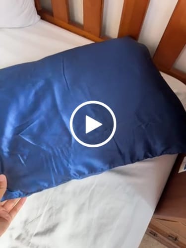 Customer photo review of Navy Blue Silk Pillowcase - Queen Size - Zip Closure