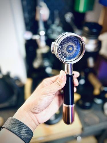 Customer photo review of Hybrid LM/NS & E61 Portafilter - Versatile Bottomless & Spouted