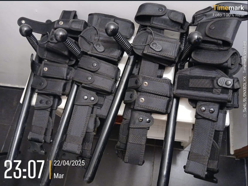 Customer photo review of Fornitura Policial Semi-Termoformada 8 Accesorios